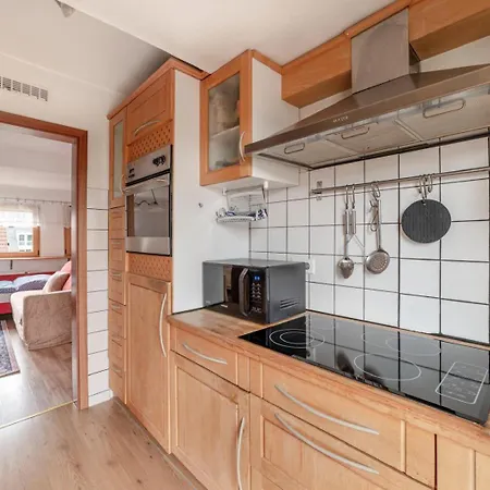 Cozy Villa With Garden, Balcony And Parking Area In Duesseldorf Exterior photo